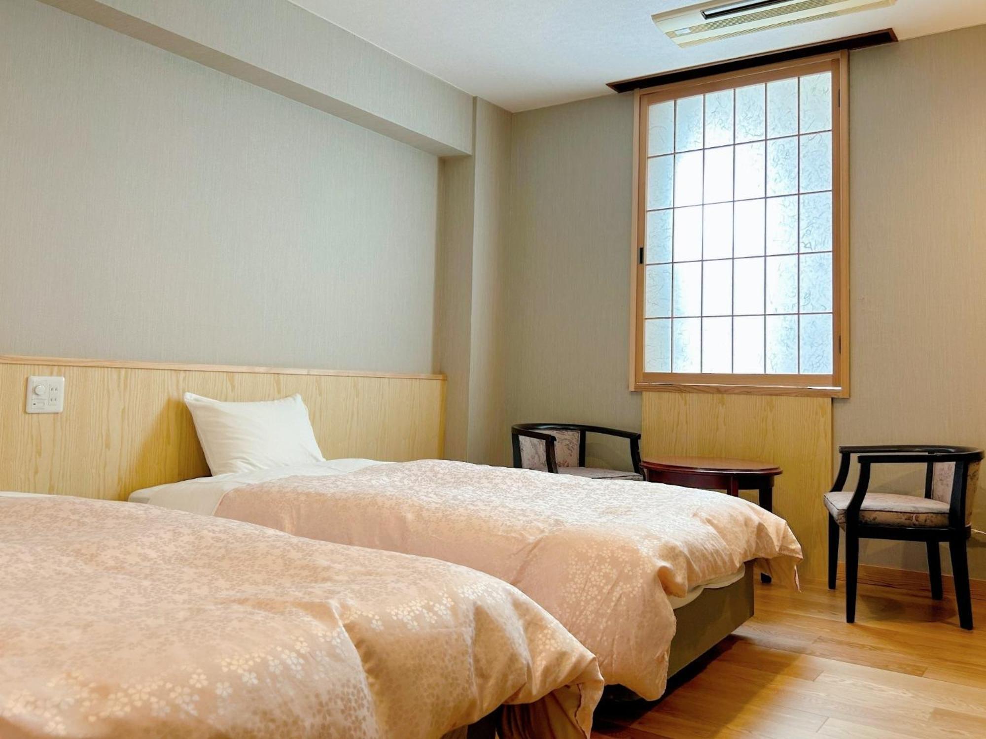 Hotel Hanakomichi - Vacation Stay 27580V Нара Екстер'єр фото